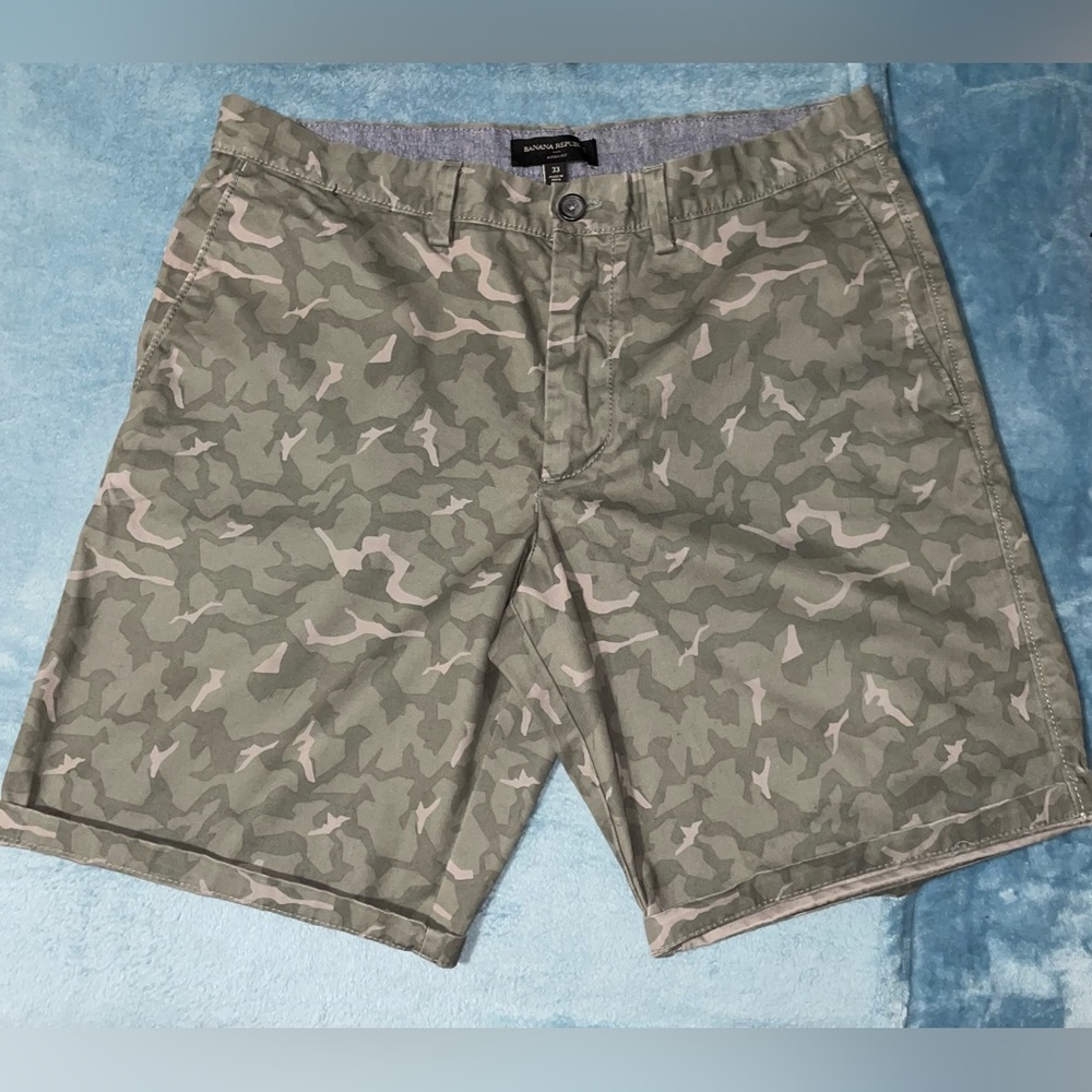 Banana Republic Camo Shorts